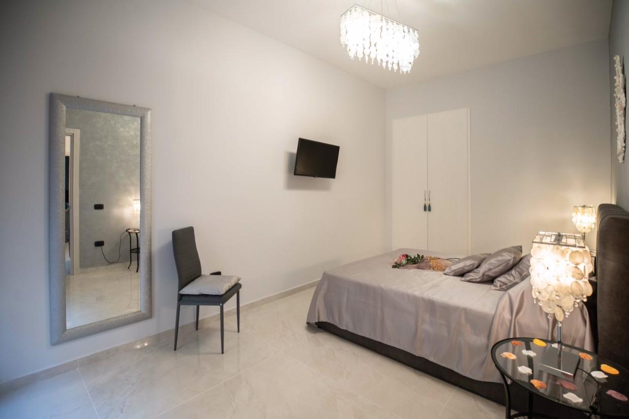 New In!amalie At Santa Lucia Appartement Napels